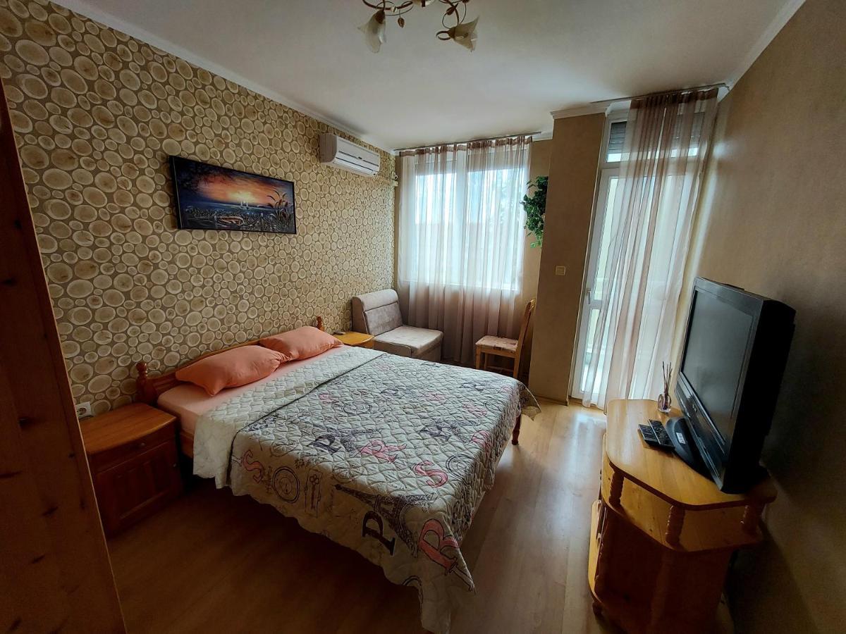 Апартамент Кънтри-Лариса Pomorie Luaran gambar